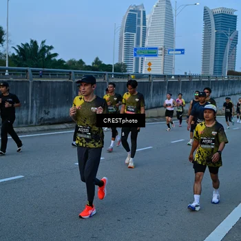 Runner Photo 6261127