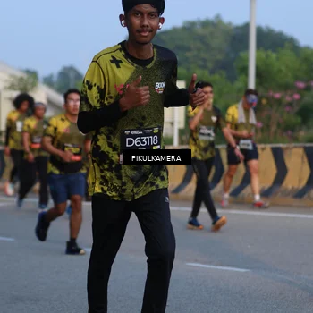 Runner Photo 6261170