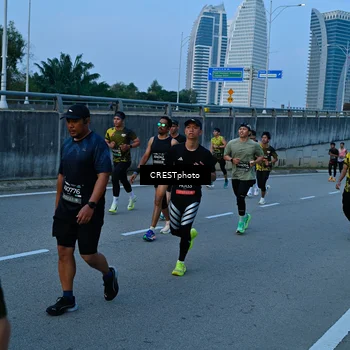 Runner Photo 6261174