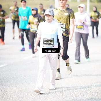 Runner Photo 6261176