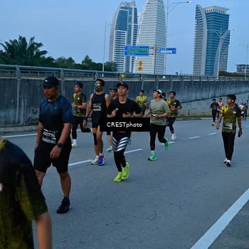 Runner Photo 6261179