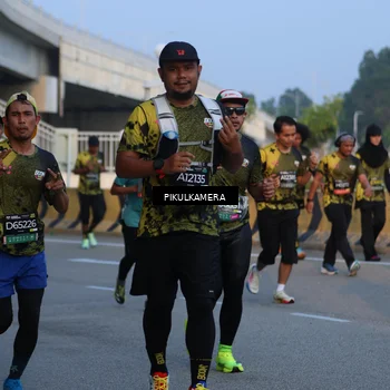 Runner Photo 6261186
