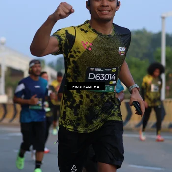 Runner Photo 6261217