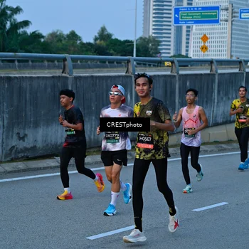 Runner Photo 6261239
