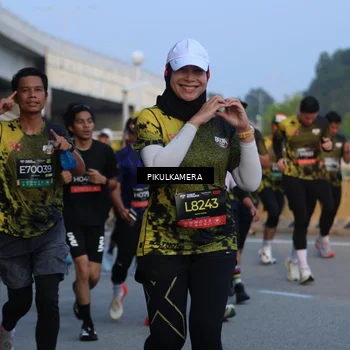 Runner Photo 6261243