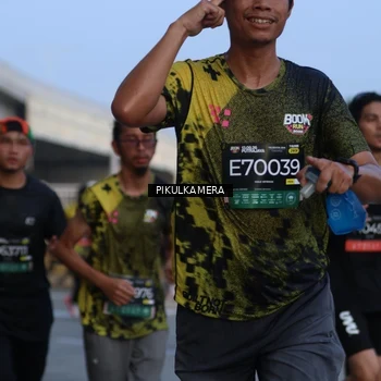 Runner Photo 6261276