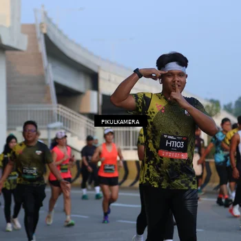 Runner Photo 6261309