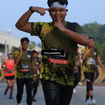 Runner Photo 6261321