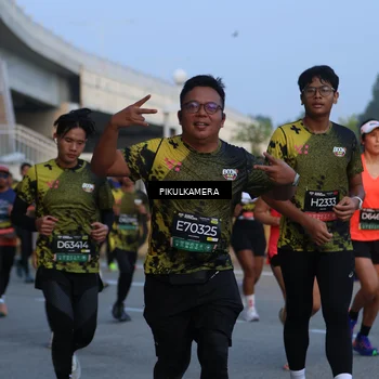 Runner Photo 6261325