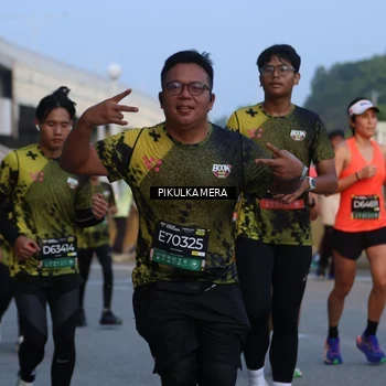 Runner Photo 6261343