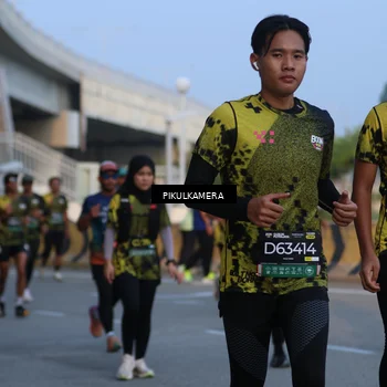 Runner Photo 6261366