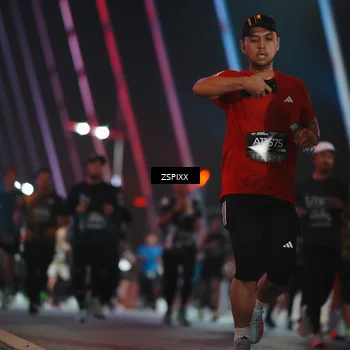 Runner Photo 6261380