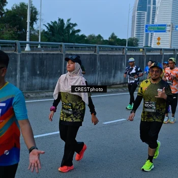 Runner Photo 6261417