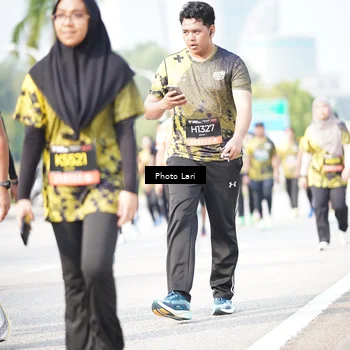 Runner Photo 6261431