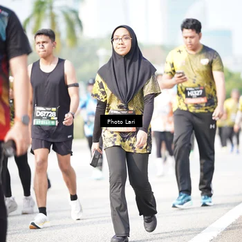 Runner Photo 6261436