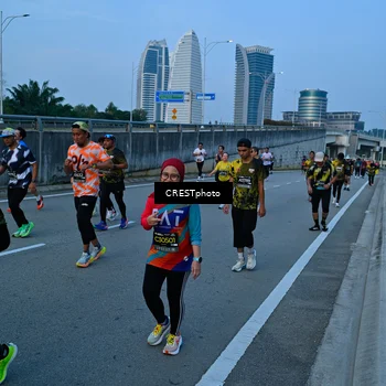 Runner Photo 6261442