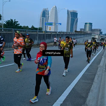 Runner Photo 6261448