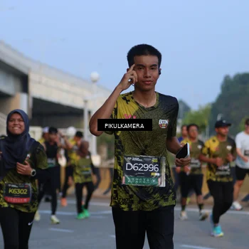 Runner Photo 6261488