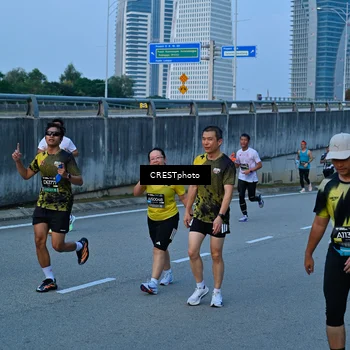 Runner Photo 6261491