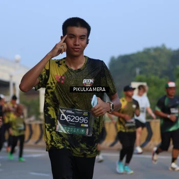 Runner Photo 6261511