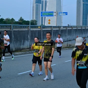 Runner Photo 6261518