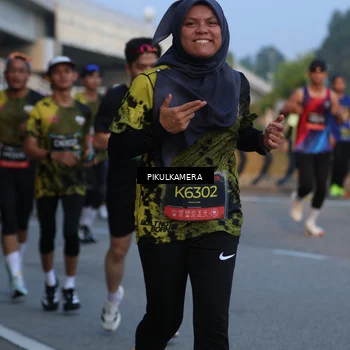 Runner Photo 6261531