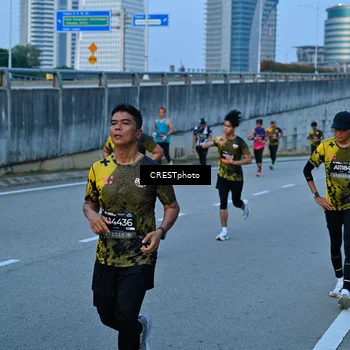 Runner Photo 6261538