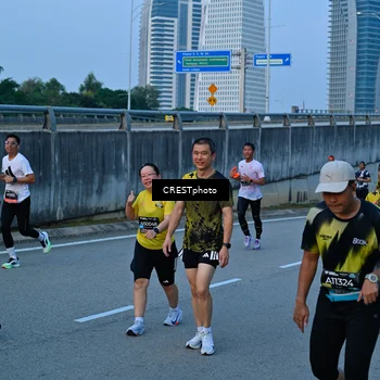 Runner Photo 6261543