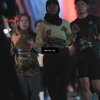 Runner Photo 6261591