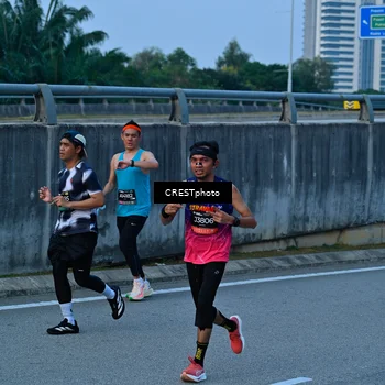 Runner Photo 6261632