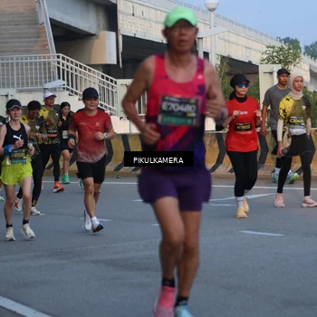 Runner Photo 6261634