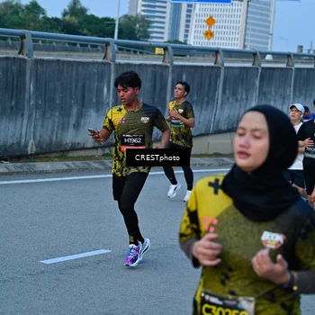 Runner Photo 6261654
