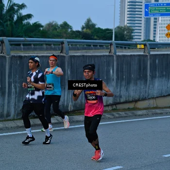 Runner Photo 6261665