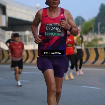 Runner Photo 6261666
