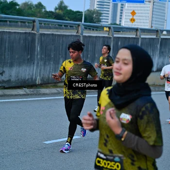 Runner Photo 6261674