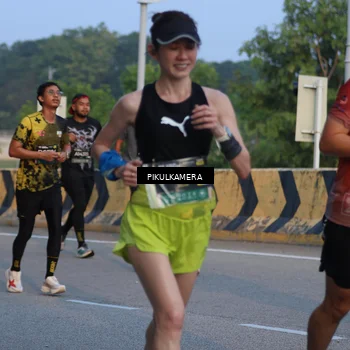 Runner Photo 6261676