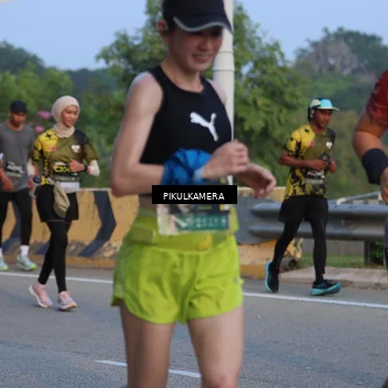 Runner Photo 6261709