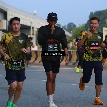Runner Photo 6261759