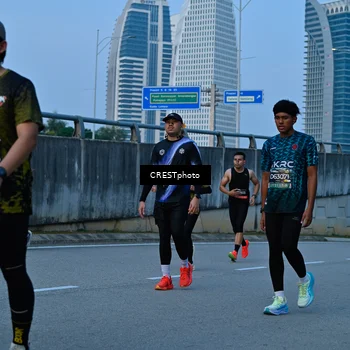 Runner Photo 6261789