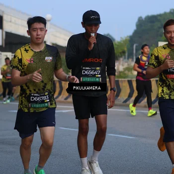Runner Photo 6261803