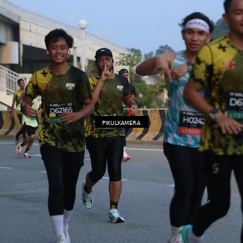 Runner Photo 6261936