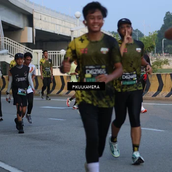 Runner Photo 6261950