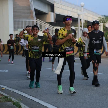 Runner Photo 6261976