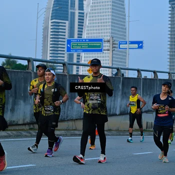 Runner Photo 6262030