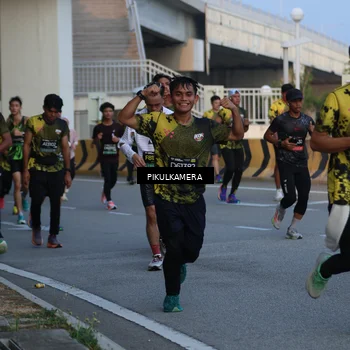 Runner Photo 6262034