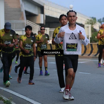 Runner Photo 6262066