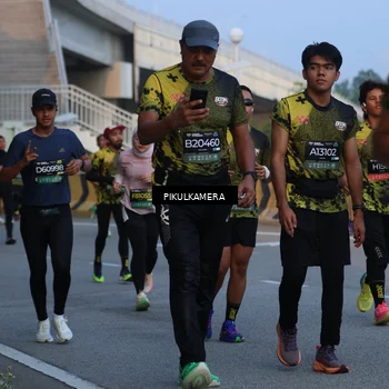 Runner Photo 6262121