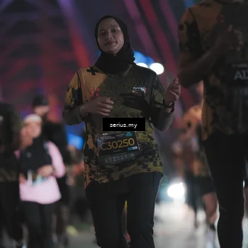 Runner Photo 6262122