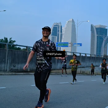 Runner Photo 6262132