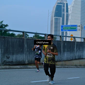 Runner Photo 6262138